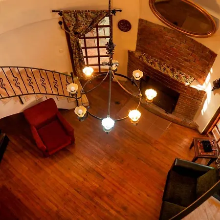 Villa 4 Br Amazing *